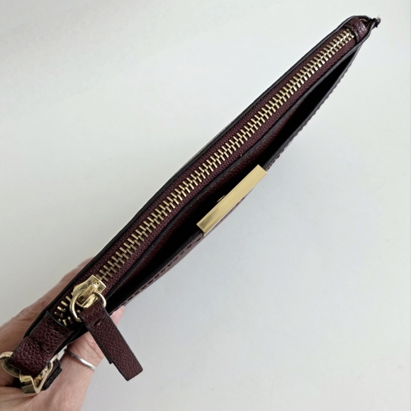 Nine West New Brown/Red Clutch Wristlet With Shiny Gold Hardware - Picture 6 of 16